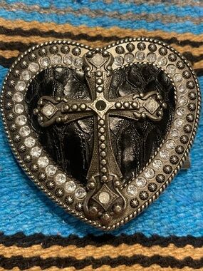 Rhinestone Cross Heart Belt Buckle - Black & Silver
